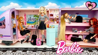 Muñecas Princesas Rutina de Viaje en Tren y Nuevos Dormitorios Barbie [upl. by Anitsrhc]